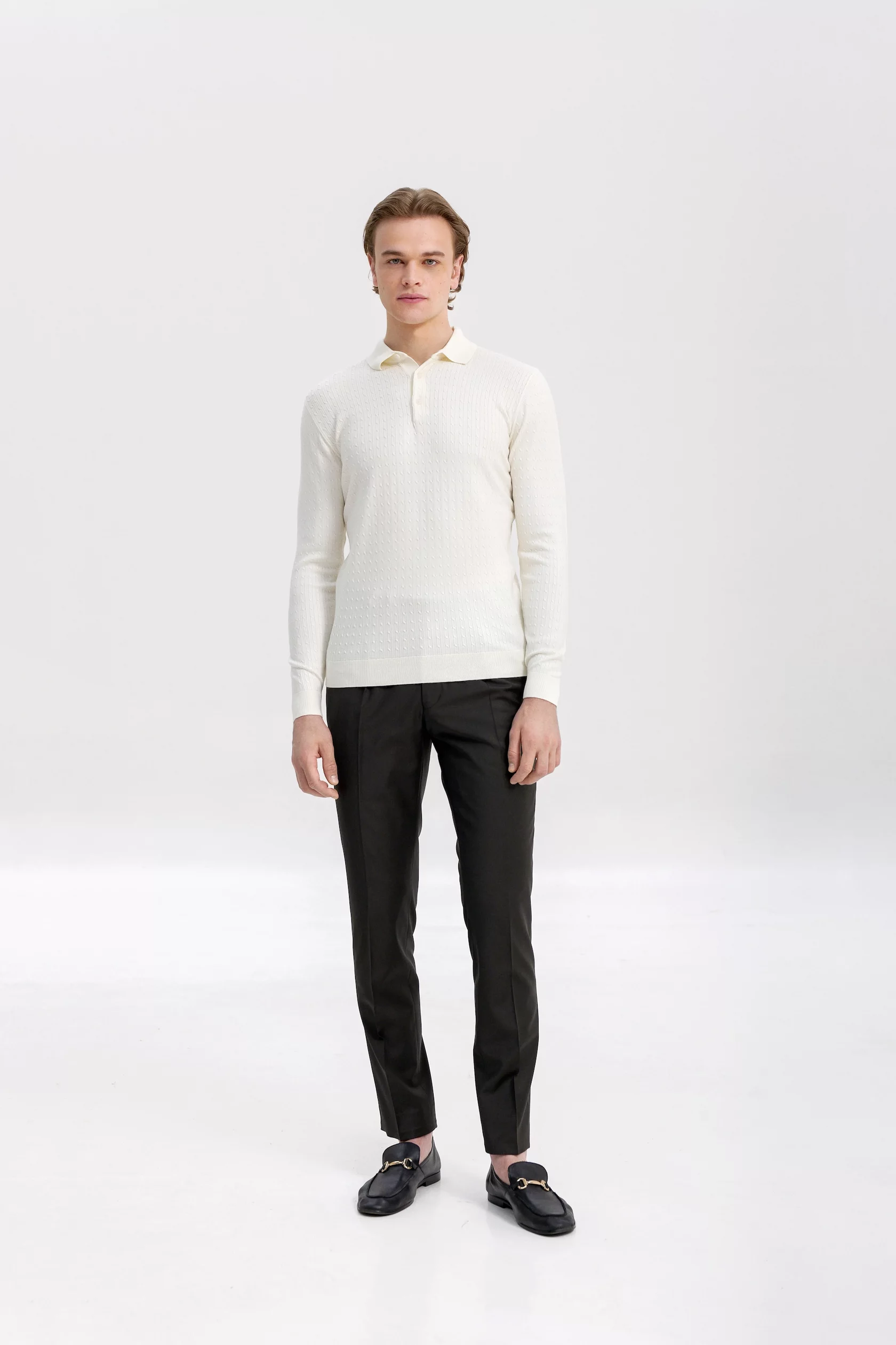 Creme cable-knit polo long sleeves with cashmere
