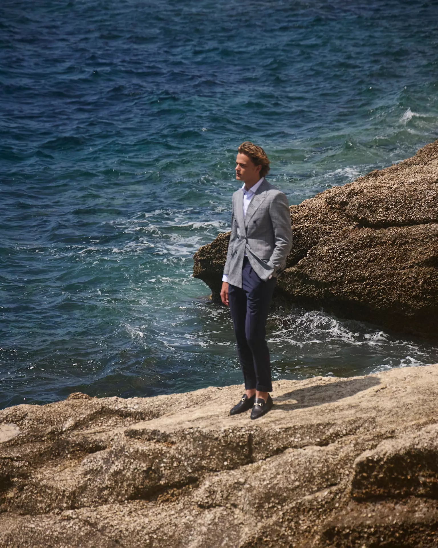 Navy blue caro double-breasted wool blazer - Image 4