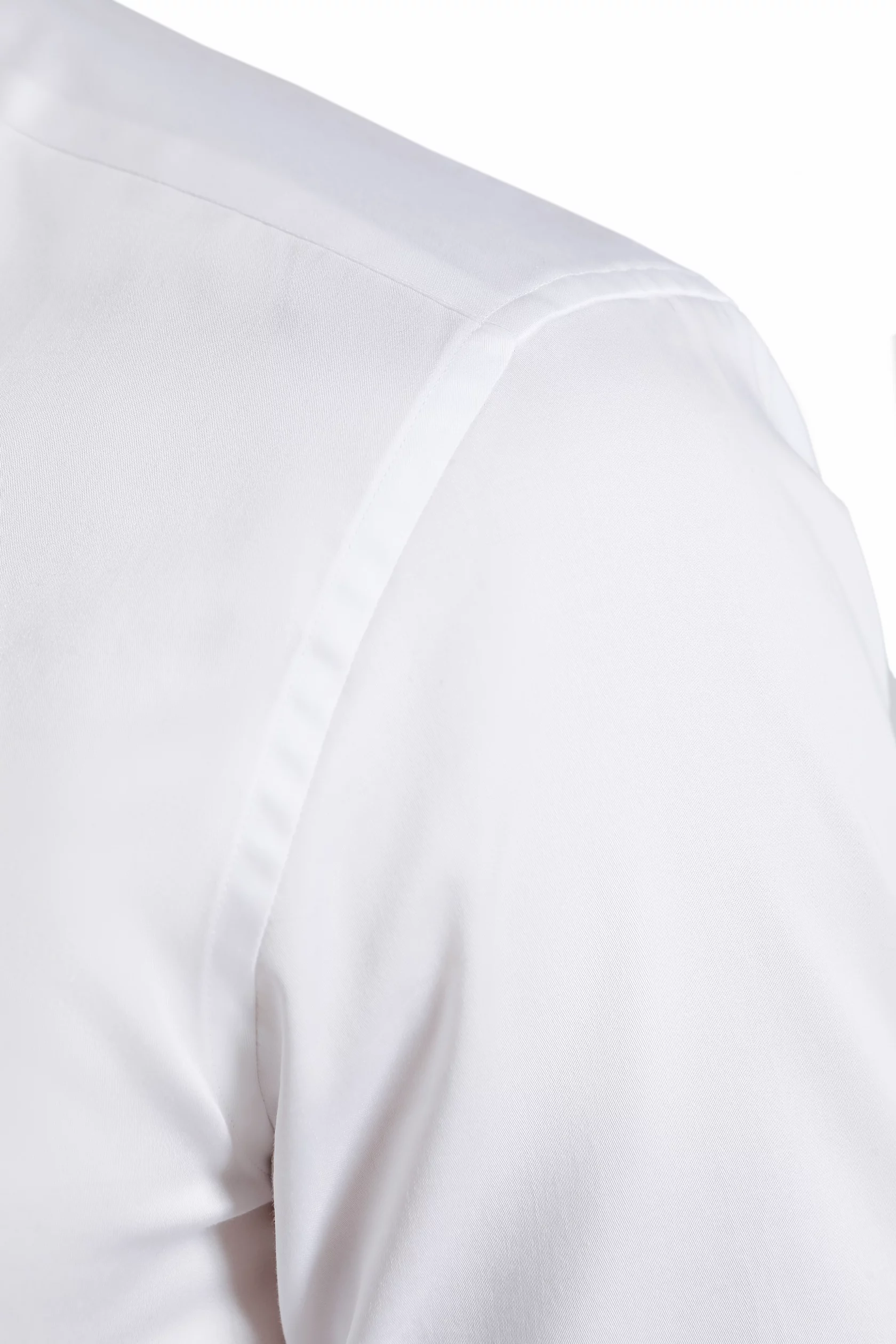 White on white dotted classic shirt - Image 5