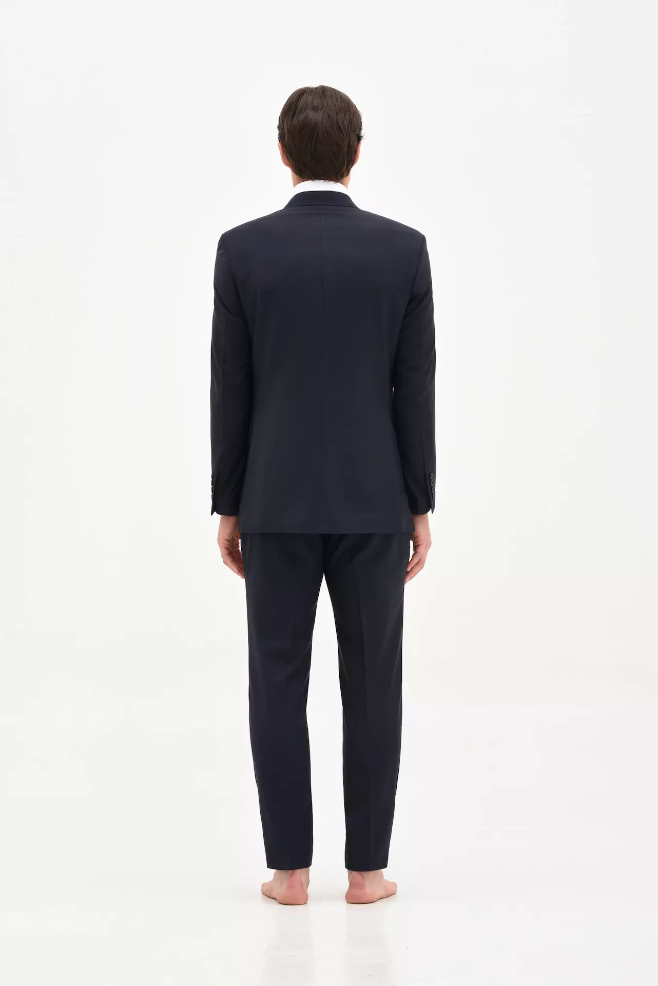 Navy blue double-breasted suit - Image 3