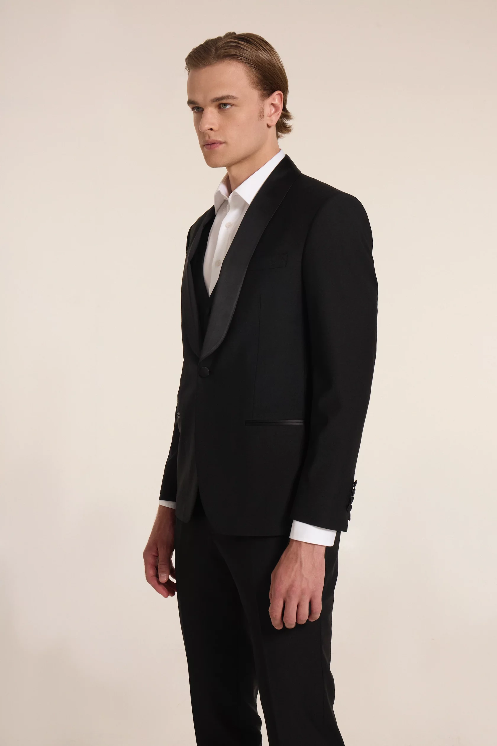 Black tuxedo wool suit - Image 3