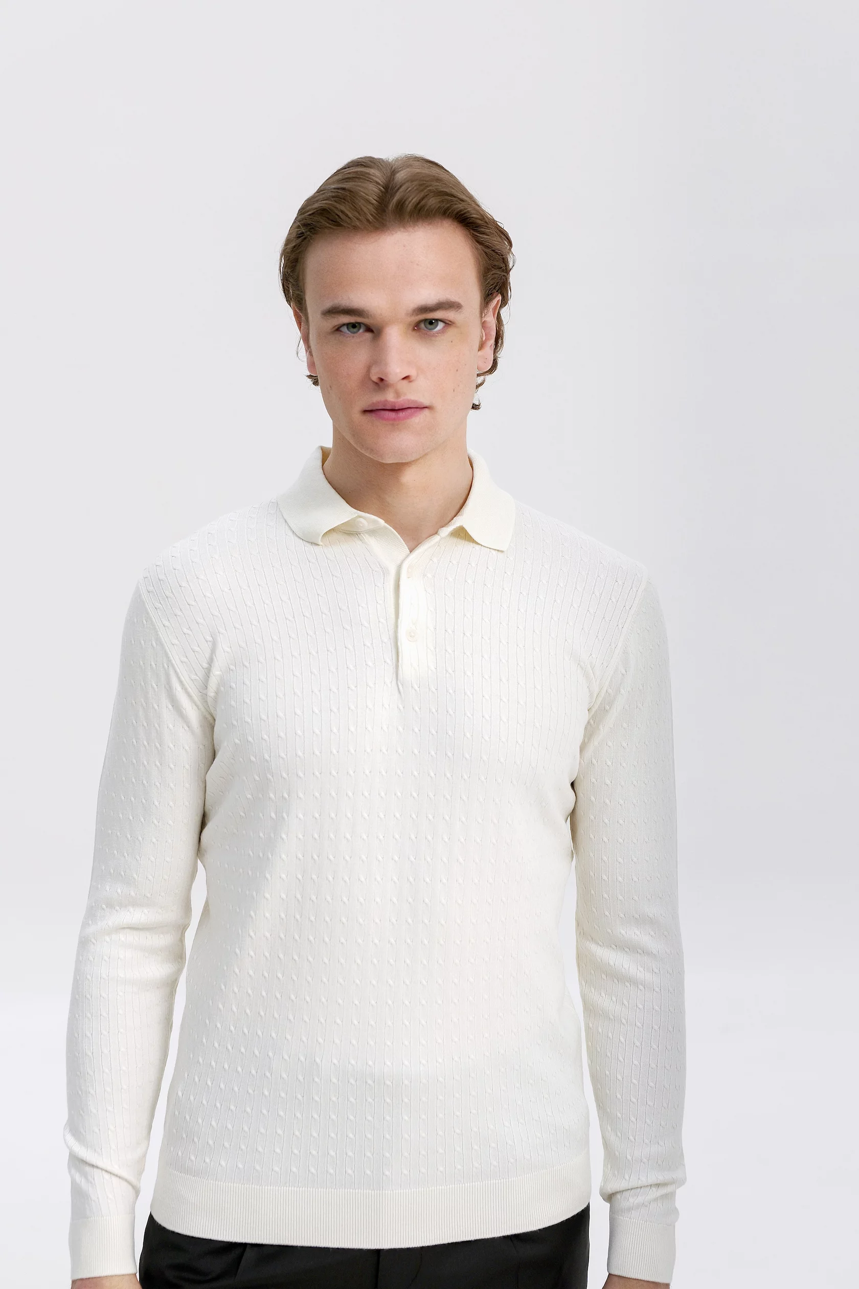 Creme cable-knit polo long sleeves with cashmere - Image 3